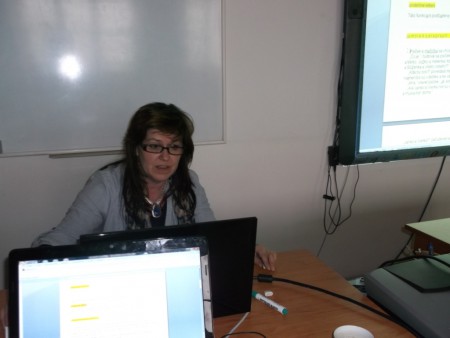 Ako sa patrí - s plnou vážnosťou ;)